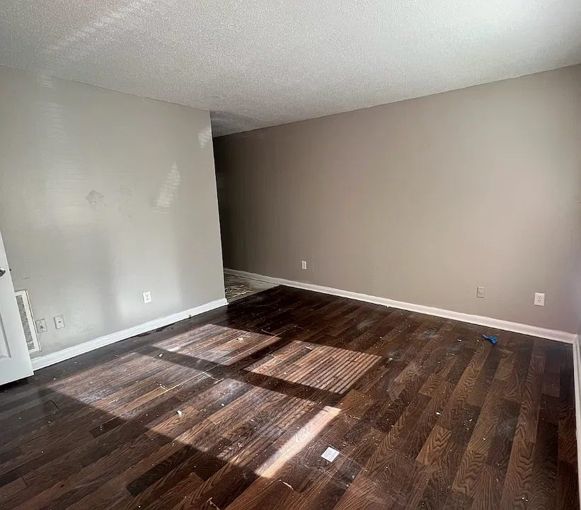 150 Proctor St #1-6