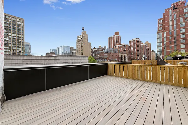 Rented by Compass | media 44