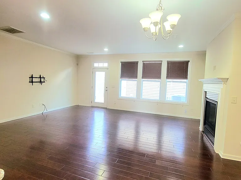 4144 Strendal Dr — Photo 11
