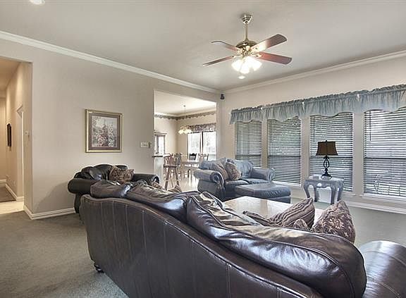 2nd image of 4317 Bayshore Ln