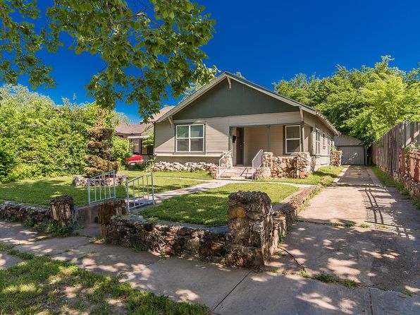 3011 Spurlock St