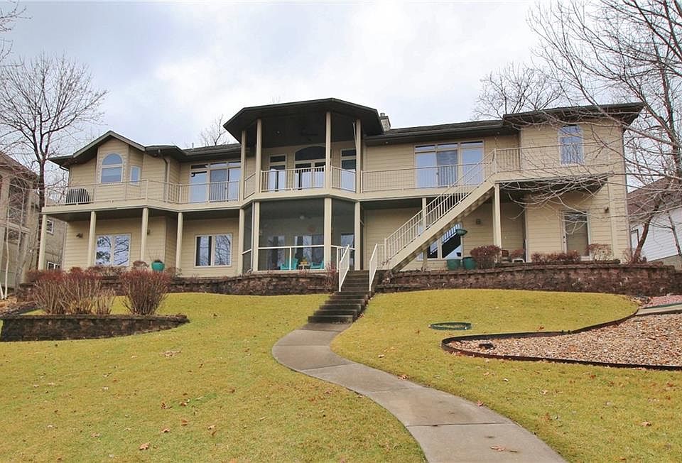 1st image of 474 Brookhaven Ln