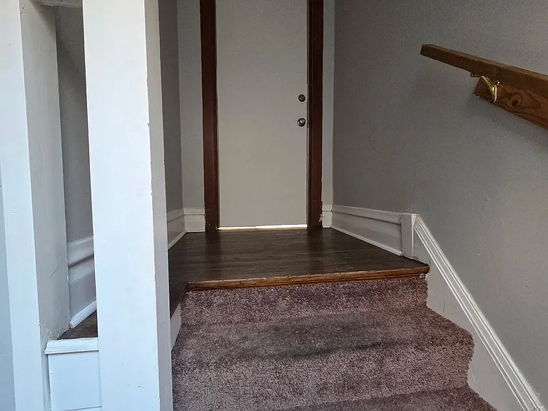 2704 E 77th St #2 — Photo 10