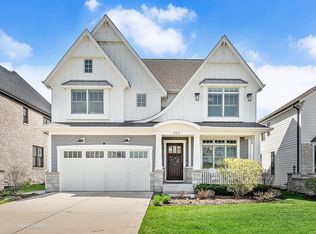 304 E 3rd St, Elmhurst, IL 60126