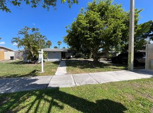 3451 10th Ave N, Palm Springs, FL 33461