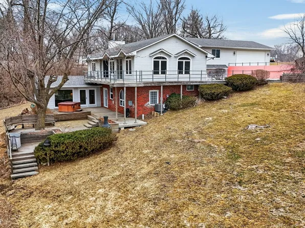 5205 Perry Point, Panora, IA 50216