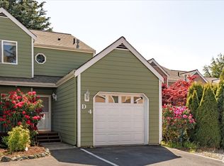 1250 SW Heller St APT D4, Oak Harbor, WA