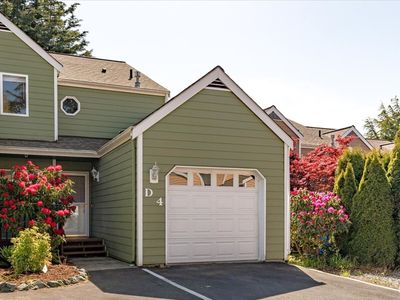 1250 SW Heller Street #D4, Oak Harbor, WA, 98277