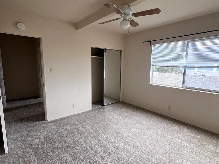 Central Avenue Apartments — Photo 35