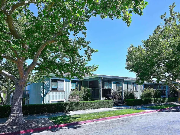 2772 Tice Creek Dr APT 4, Walnut Creek, CA 94595