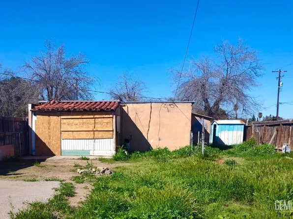 109 Plymouth Ave, Bakersfield, CA 93308