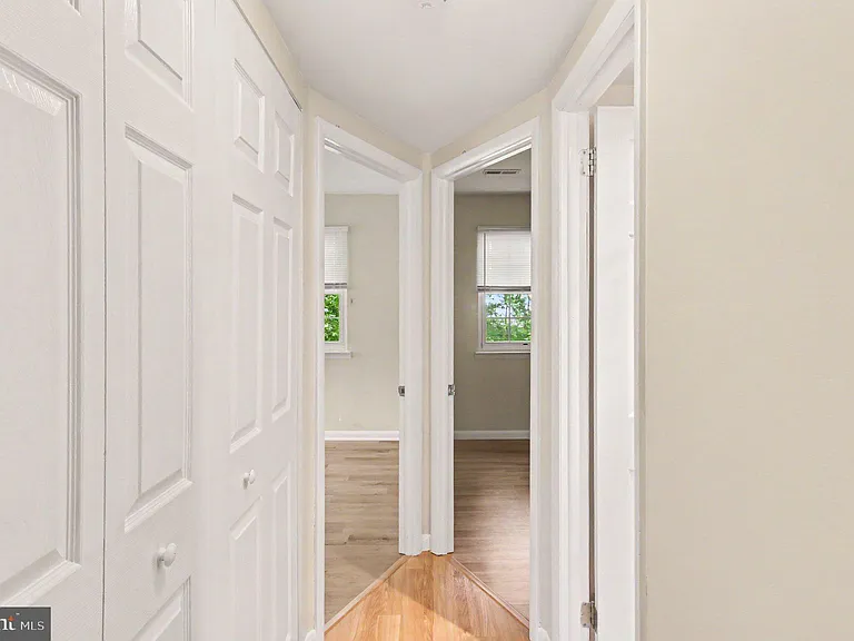 831 Jackson St #A — Photo 13