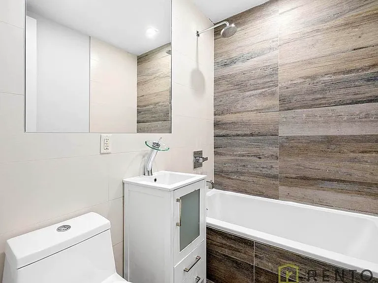 105 Vanderveer St #2D — Photo 4