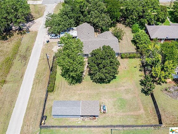 3rd image of 312 Clayton Dr