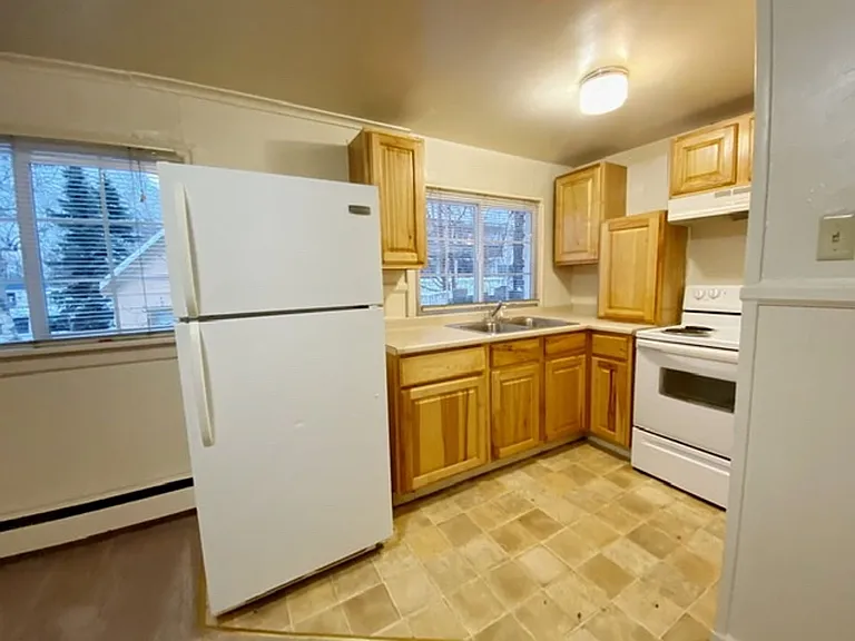 1335 Hyder St — Photo 57