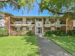 209 W Silver Sands Dr APT 8, San Antonio, TX 78216