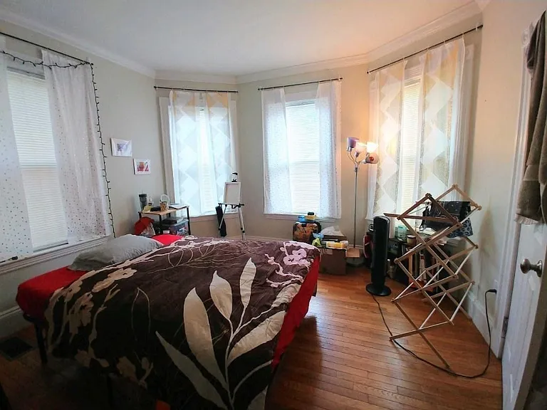 34 Whiting St #2 — Photo 6
