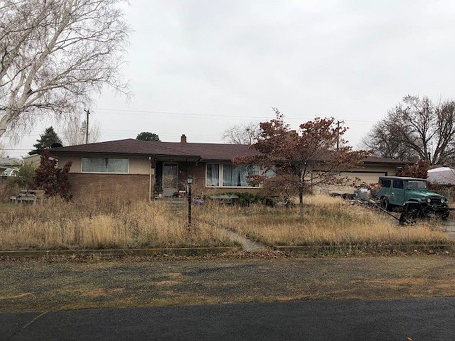 1st image of 6335 W Willamette Ave