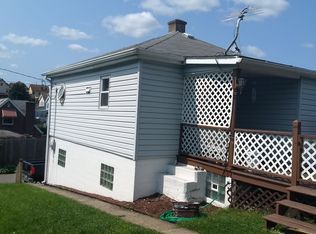808 Delaware Ave, Glassport, PA