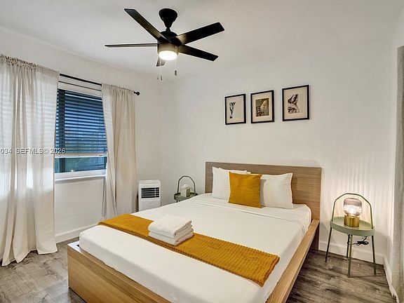 4th image of 1239 NE 15th Ave APT 1