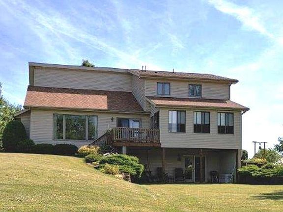 3rd image of 14686 Willow Trace Dr