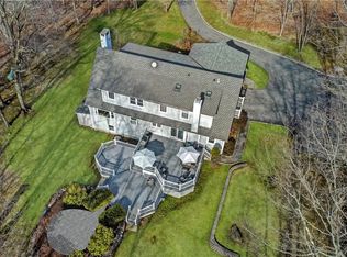 5 Rockledge Dr, Croton On Hudson, NY 10520