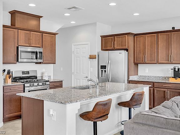 5th image of 6636 Salt Pond Bay St