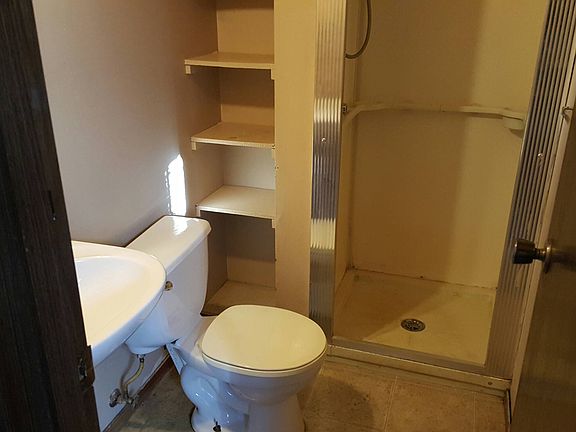 3rd image of 877 N 26th St APT 109
