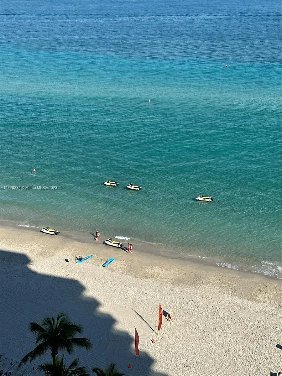 Building Photo - 3725 S Ocean Dr #1503