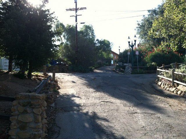 2nd image of 8806 Azul Dr