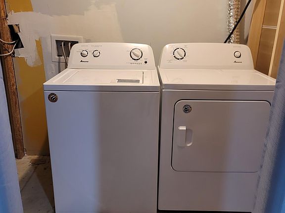 2nd image of 13521 Persian Ct