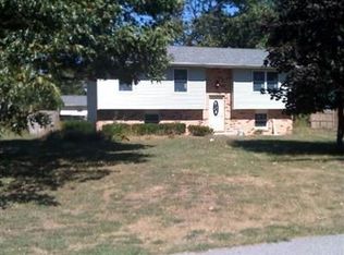 4540 E 1022 N, Demotte, IN 46310