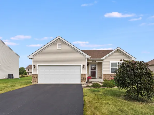2010 Whitekirk Ln, Yorkville, IL 60560
