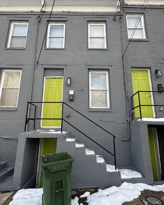 24 N Norris St