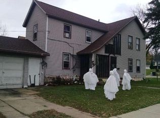 318 E Saratoga St, Tomah, WI 54660