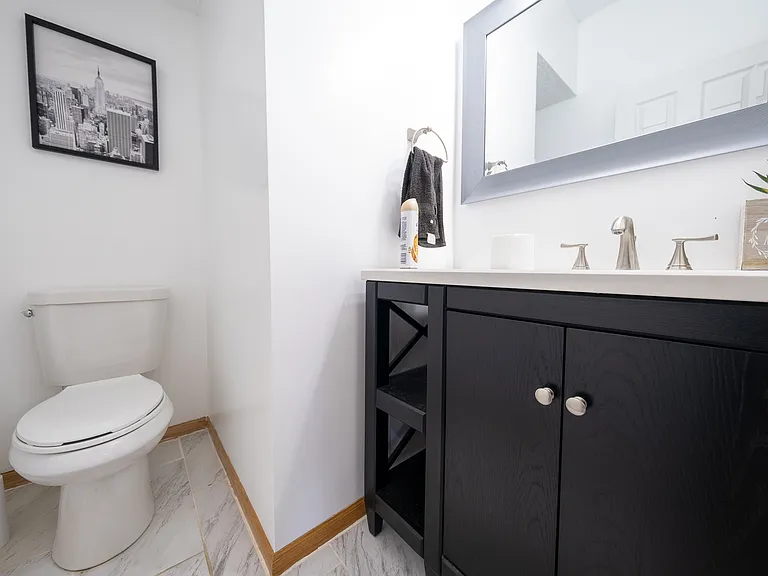 710 Village Pkwy — Photo 11