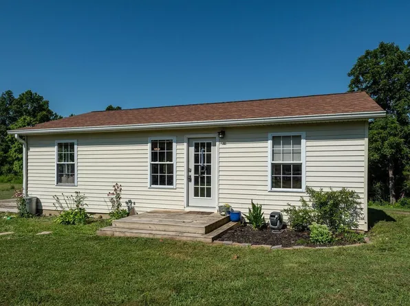 3313 Coveyville Rd, Bedford, IN 47421