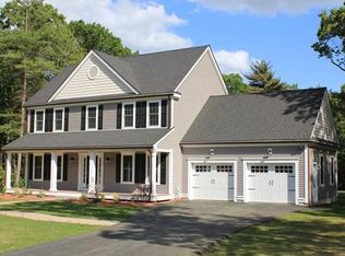 012 High Point Dr, North Grafton, MA 01536