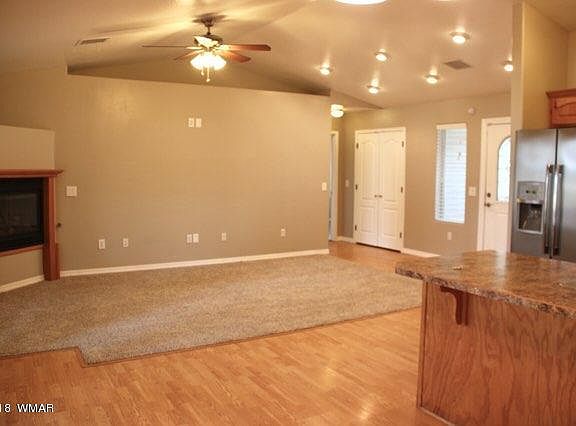 2nd image of 860 E Pine Ln