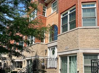 17947 Fountain Cir, Orland Park, IL 60467