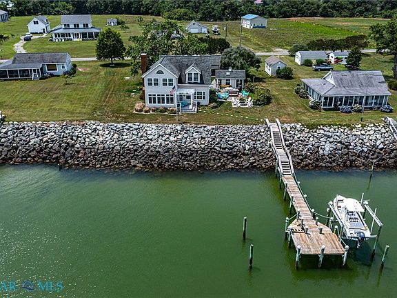 5th image of 639 Marshall Beach Rd