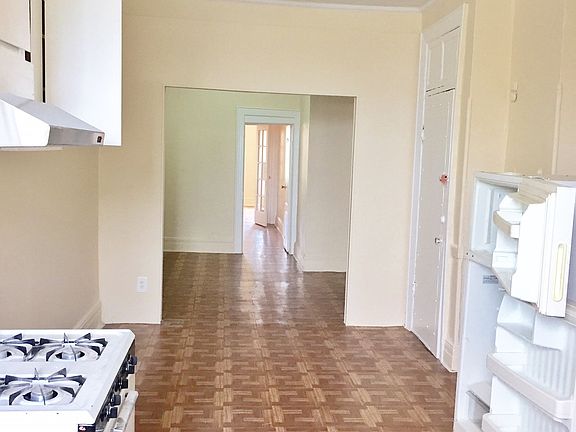 4th image of 1585 Dekalb Ave APT 3R