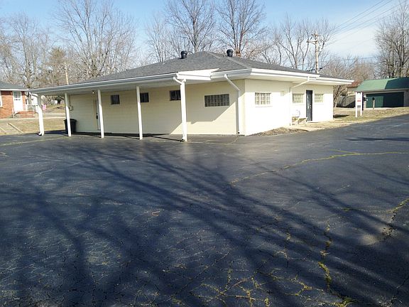 Back and parking lot