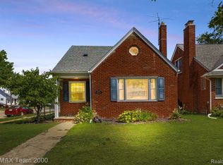 23750 Cherry Hill St, Dearborn, MI 48124