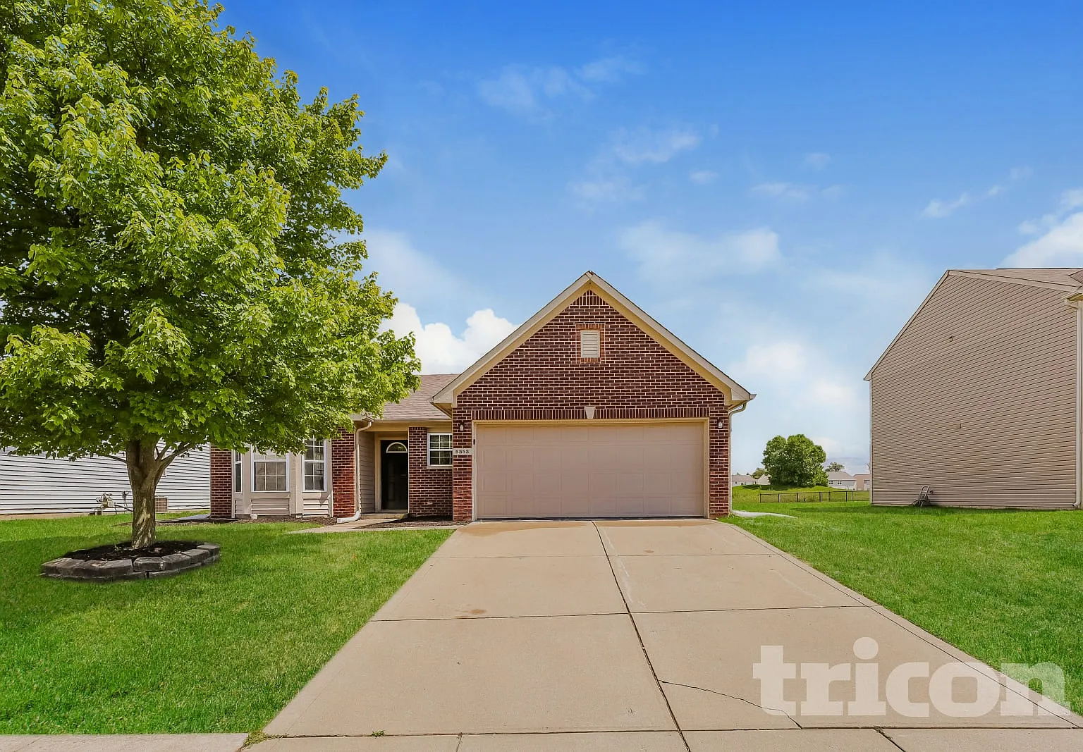 5353 Shamus Drive Indianapolis IN — Photo 1