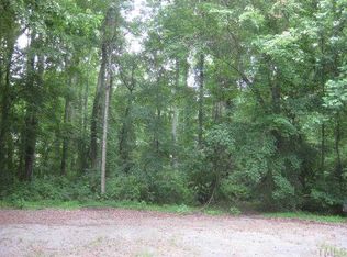 202 Cardinal Ct, Oxford, NC 27565