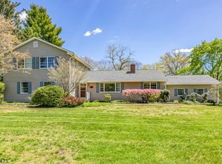 15 Cairns Pl, Belle Mead, NJ 08502
