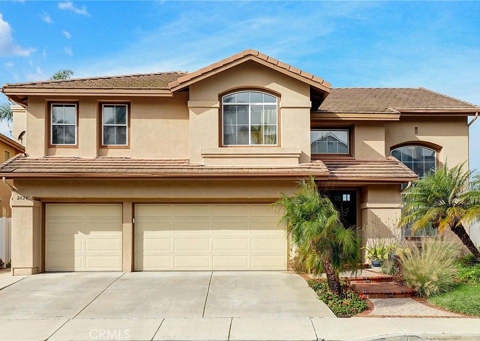 1st image of 2424 Calle Aquamarina