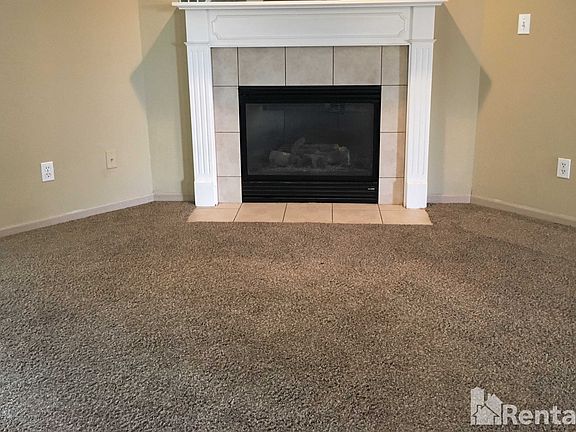 4th image of 1013 Garden Dr
