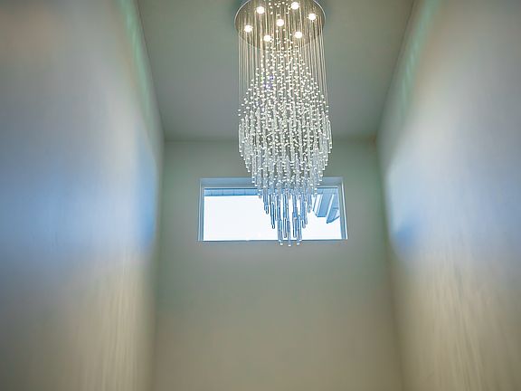 4th image of 1453 Linen Way